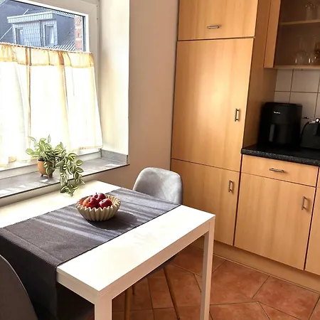 Appartement Gemuetliche Erdgeschosswohnung Mit Terrasse Und Kamin
